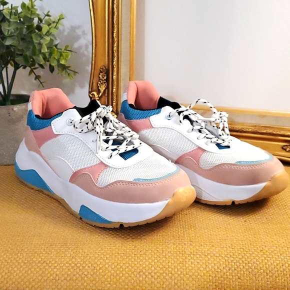 Retro Pink White Blue Chunky Sneakers Size 6 - Picture 1 of 8